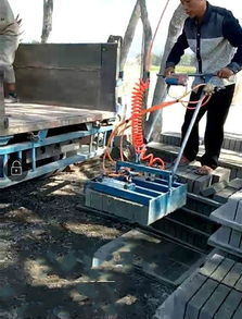 電動水泥磚碼垛機與單梁起重機 自動化與高效搬運的完美結(jié)合